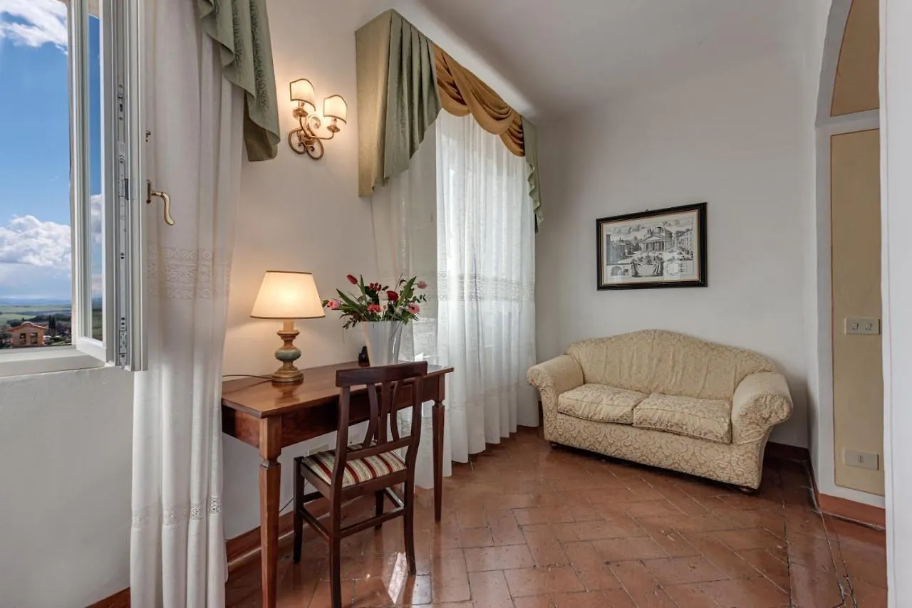 Palazzo Di Valli Hotel Siena 3*,